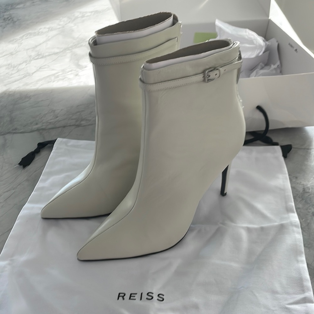 Brand new Reiss Booties